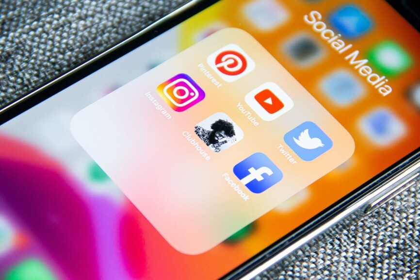 Auch 2023 stehen im Bereich Social Media wieder einige Veränderungen an. Wir erklären die 5 wichtigsten Social-Media-Trends.