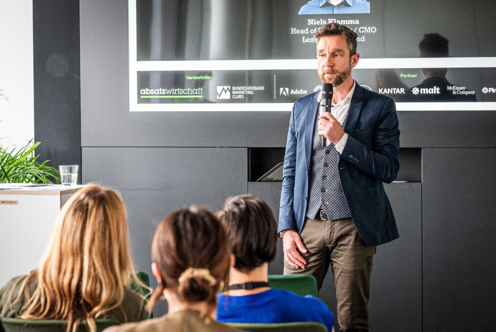 Über das eigene Tatigkeitsfeld verrät Klamma: „Wenn du in der Automobilbranche arbeitest, arbeitest du in der Transformation.“ (©Foto Vogt)