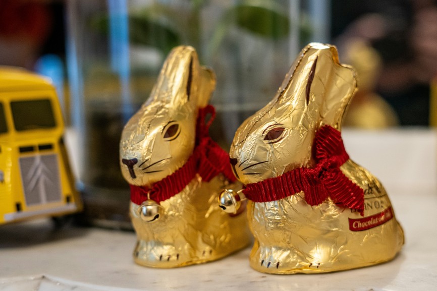 Schokohasen sind das beliebteste Ostergeschenk der Deutschen, allen voran der Lindt-Goldhase.