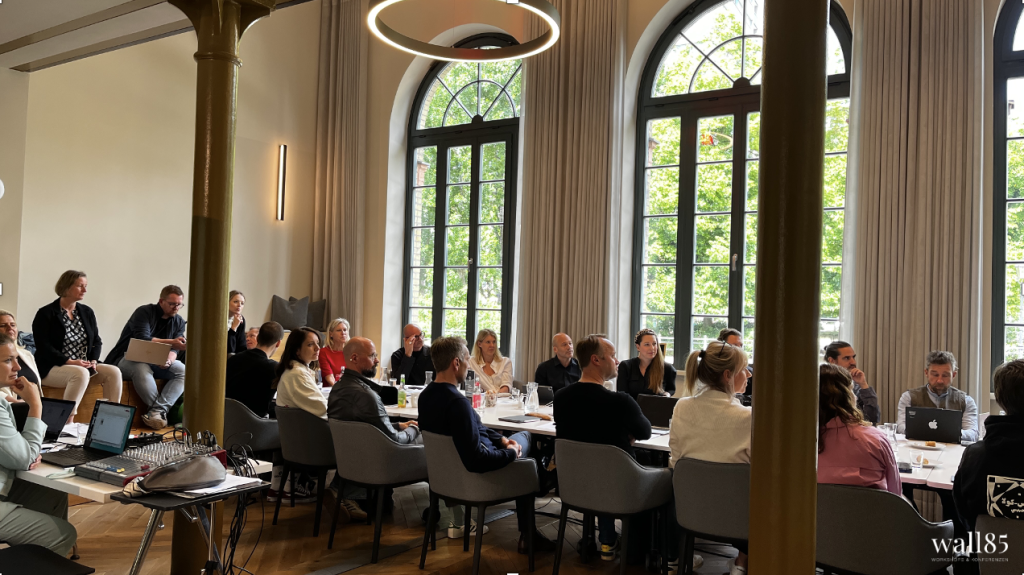 Jurysitzung zum Marken-Award 2025  (© wall85)