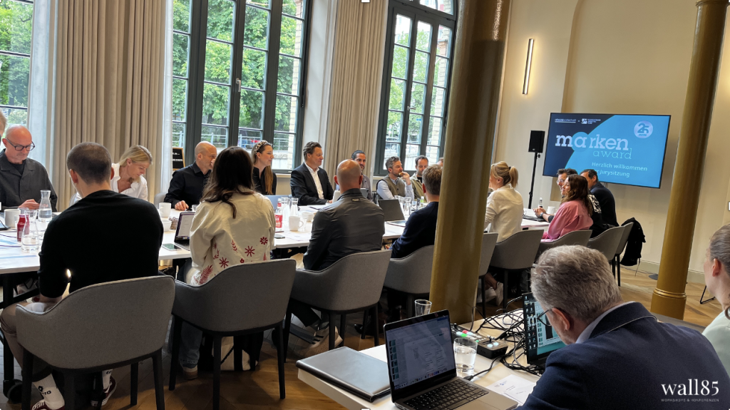Jurysitzung zum Marken-Award 2025  (© wall85)
