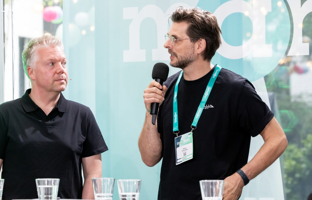 Manchmal, so Schmäing, sei die Sichtweise der Kundinnen und Kunden auf Produkte und Dienstleistungen sehr pragmatisch: Sie interessieren sich nicht für bestimmte gesellschaftliche Themen − Hauptsache, das Produkt erfülle seinen Zweck.