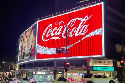 bernhard-NVgS8L0i3OQ-unsplash