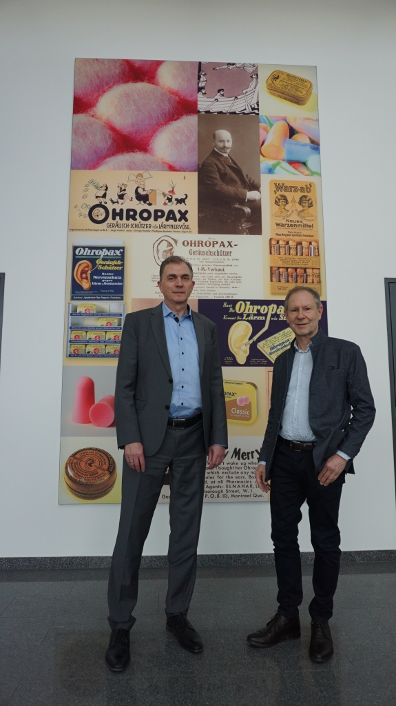 Geschäftsführer heute: Wolfgang Flohr (rechts) und Gründer-Enkel Michael Negwer (© Ohropax)