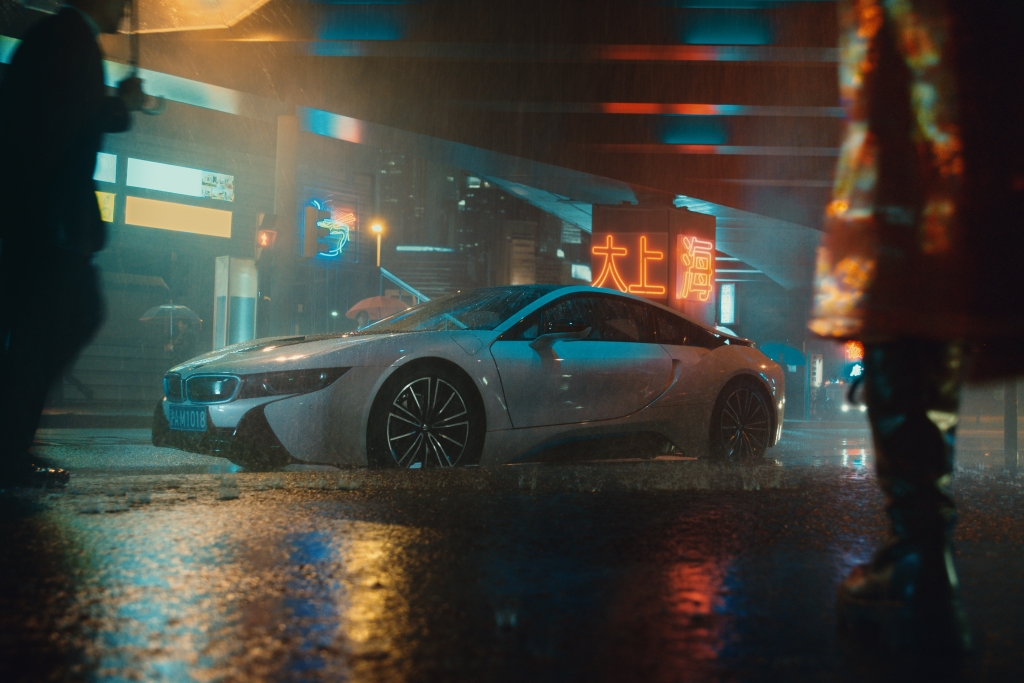 BMW und Jung von Matt präsentieren iX3-Kampagne: Tradition trifft Aufbruch