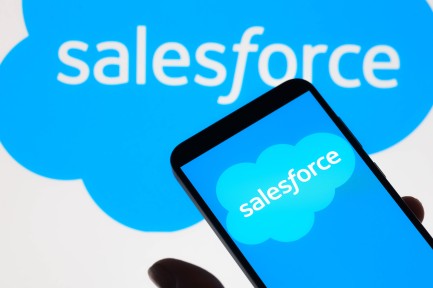 Salesforce – Photo Illustration