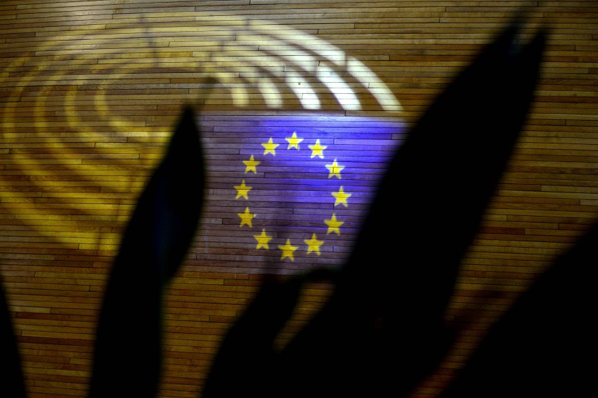 France European Parliament 6650743 14.09.2021 A light projection of the European Union flag is seen on the wall inside the European Parliament building in Strasbourg, France. Alexey Vitvitsky / Sputnik Strasbourg France PUBLICATIONxINxGERxSUIxAUTxONLY Copyright: xAlexeyxVitvitskyx