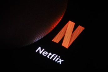 Netflix testet in der Smartphone-APp bereits einen Senkrecht-Feed mit Clips. In Zukunft könnten Ausschnitte aus Video-Podcasts dazukommen.