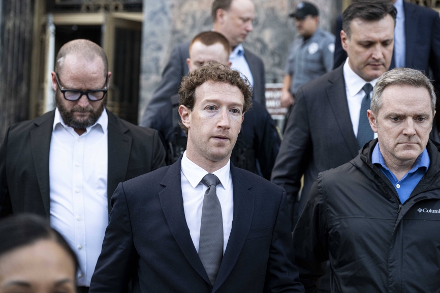 Zuckerberg leaves Los Angeles courthouse after social media addiction trial defense LOS ANGELES, UNITED STATES - FEBRUARY 19: Meta CEO Mark Zuckerberg leaves the Federal Courthouse in downtown Los Angeles after defending the company in a landmark social media addiction trial in Los Angeles, United States, on February 19, 2026. Jon Putman / Anadolu Los Angeles United States. Editorial use only. Please get in touch for any other usage. PUBLICATIONxNOTxINxTURxUSAxCANxUKxJPNxITAxFRAxAUSxESPxBELxKORxRSAxHKGxNZL Copyright: x2026xAnadoluxJonxPutmanx