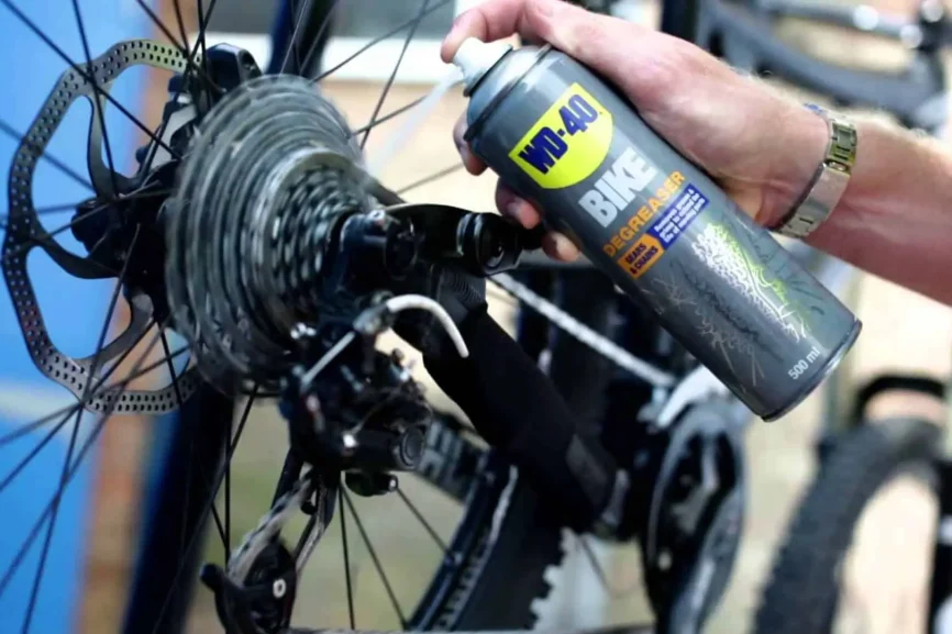 WD-40 gilt heute als Problemlöser in verschiedenen Bereichen.