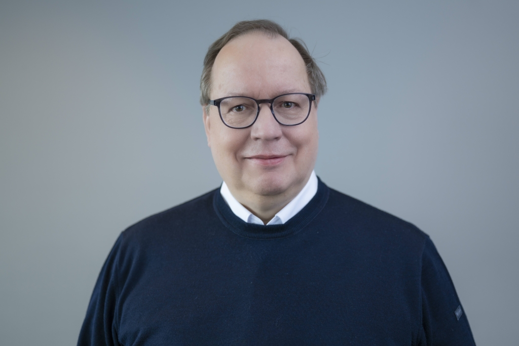 „Unsere Personas basieren auf realen Lebenswelten statt auf Altersstatistiken. Sie liefern konkrete Hebel für das Marketing“, sagt Hans Schöttmer, Managing Director des Schöttmer-Instituts.