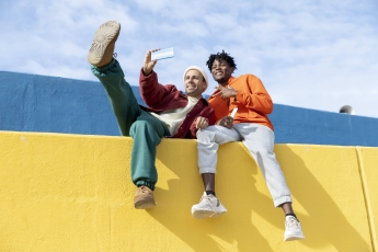 Zwar ist die Nutzung von Social Media unter der erwachsenen Bevölkerung zuletzt gestiegen, doch im europäischen Vergleich hinken die Deutschen hinterher.