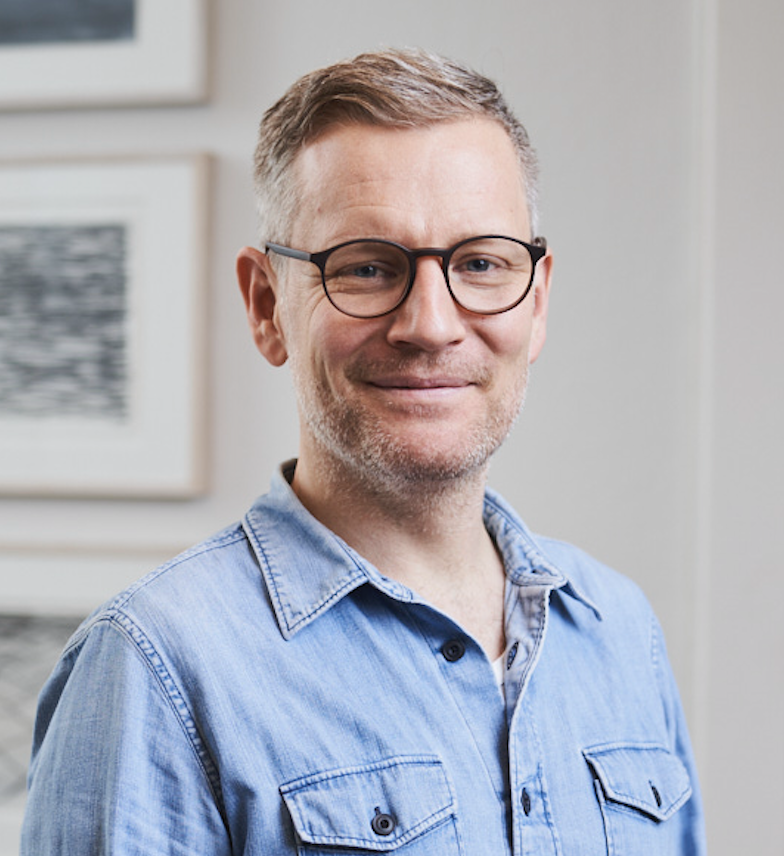 „Die alte Trennung zwischen Branding und Performance wird in KI-Oberflächen weitgehend irrelevant“, sagt der Strategieberater Heiko Willers.