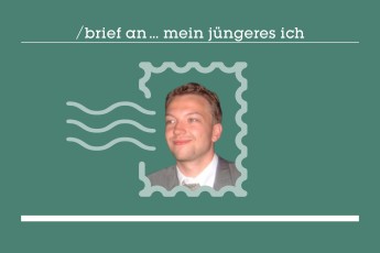 Der junge Steffen Zeller als Trainee mit Anzug und Krawatte