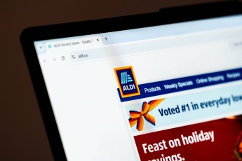 Aldis Einstieg in den US-Markt begann bereits 1976, mit dem Kauf einer kleinen US-Supermarktkette.