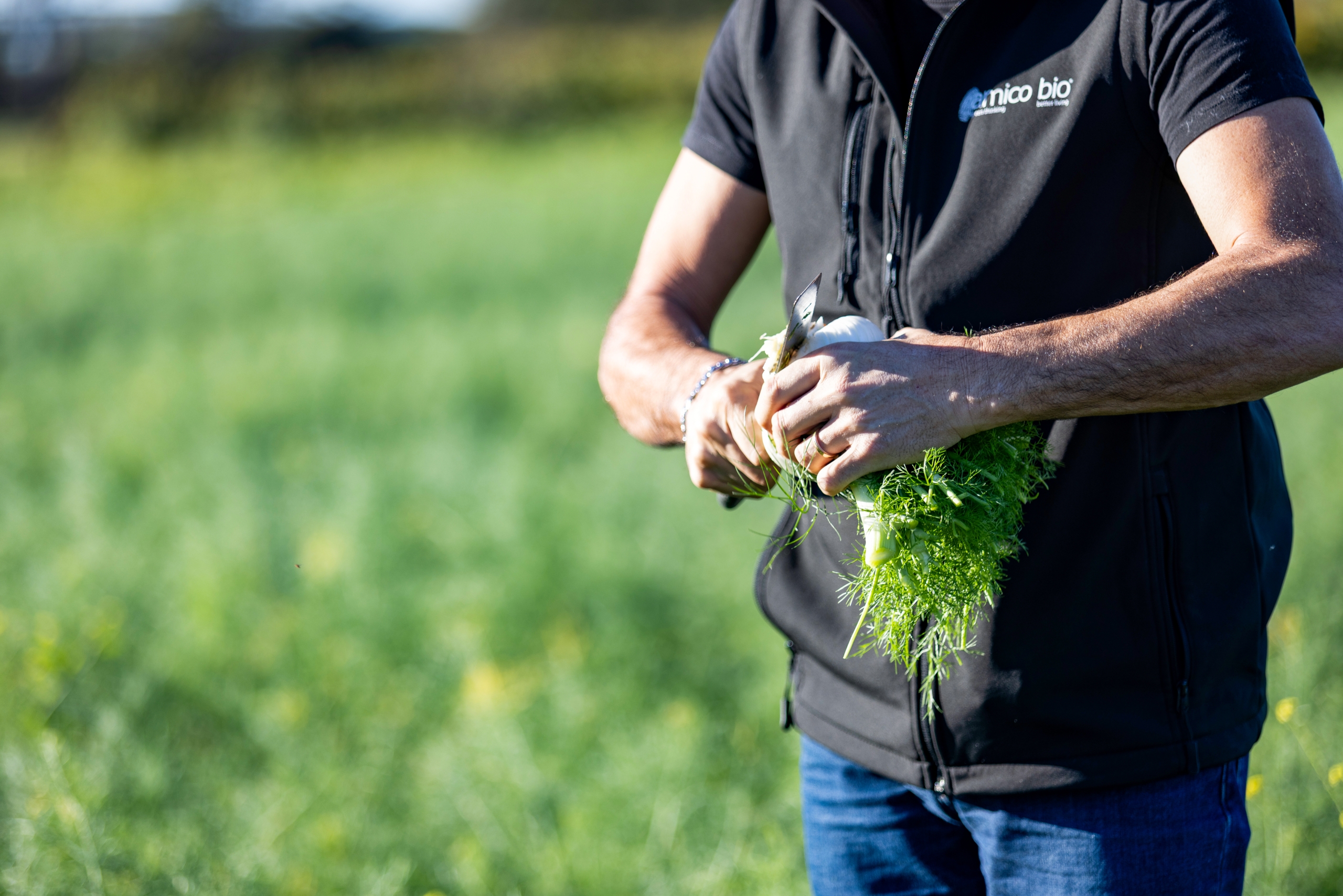Der Hersteller und Händler unterstützt Bauern seit vielen Jahren bei der Umstellung auf Bio-Landwirtschaft.